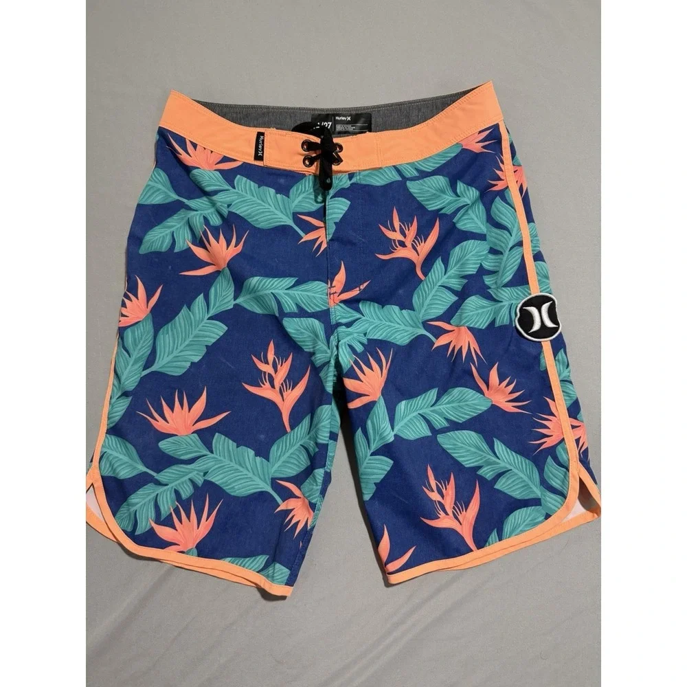 Hurley hawaiian print swim trunks shorts, tie closure,‎ big kids 14/27, medium?